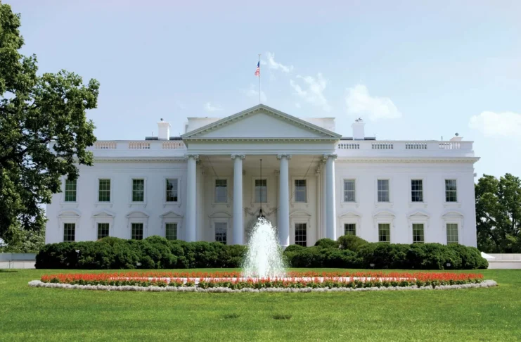 White-House-Washington-DC-portico-USA-Pennsylvania